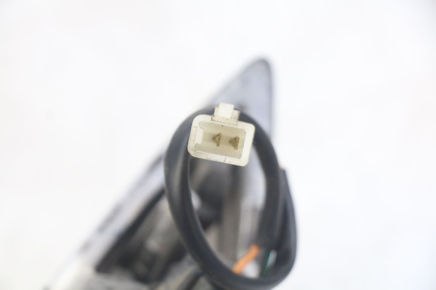 photo de FANALE POSTERIORE SINISTRO SYM FIDDLE 3 III 125 (2014 - 2020) - Primo piano tecnico