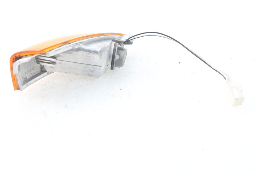 photo de CLIGNOTANTE POSTERIORE SINISTRA PIAGGIO FLY 2T 50 (2004 - 2017) - Zoom sullo stato d'uso