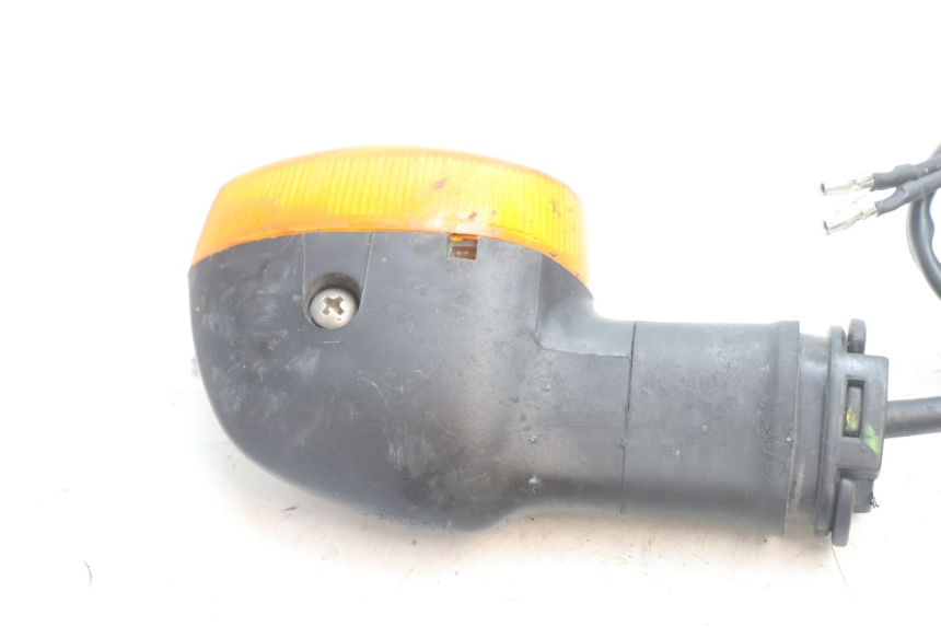 photo de FRECCE SINISTRO POSTERIORE YAMAHA FZ8 800 (2010 - 2016) - Primo piano tecnico