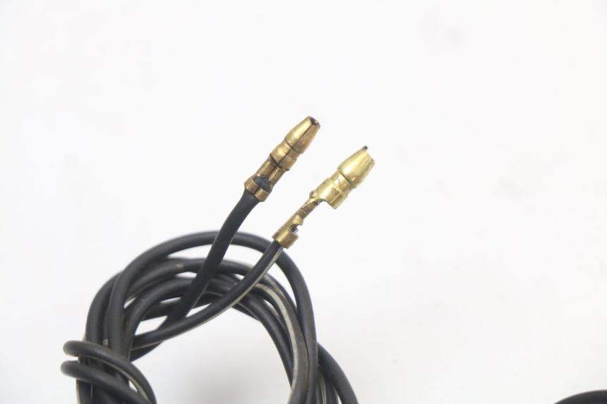 photo de FRECCE SINISTRO POSTERIORE SUZUKI GN 125 (1997 - 2000) - Vista d'insieme del prodotto