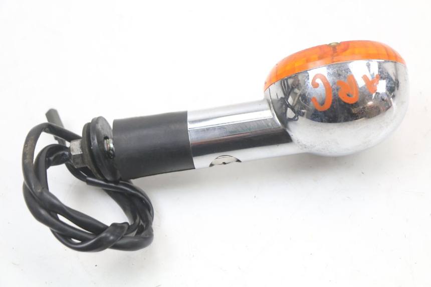 photo de FRECCE SINISTRO POSTERIORE SUZUKI GZ MARAUDER 125 (1998 - 2004) - Altra angolazione