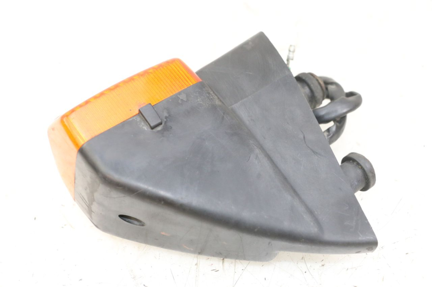 photo de FRECCE SINISTRO POSTERIORE HONDA CBR F 1000 (1993 - 1996) - Zoom sullo stato d'uso