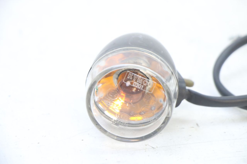 photo de CLIGNOTANTE POSTERIORE SINISTRA KYMCO AGILITY 4T 50 (2018 - 2022) - Zoom sullo stato d'uso