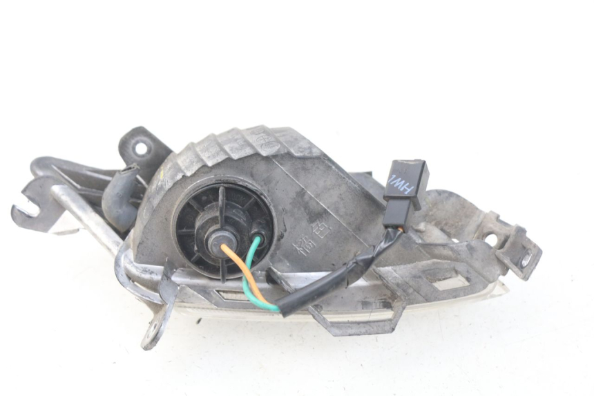 photo de FANALE POSTERIORE SINISTRO KYMCO LIKE 4T 50 (2009 - 2018) - Altra angolazione