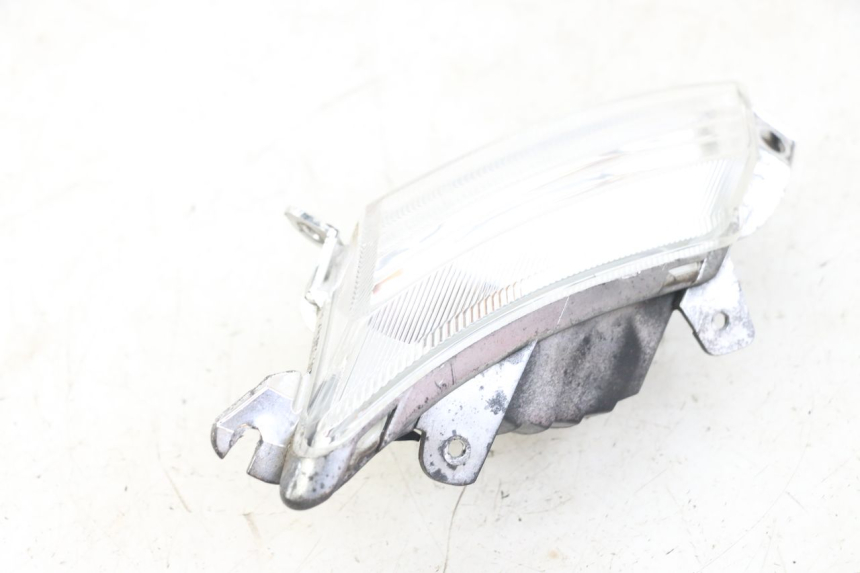 photo de CLIGNOTANTE POSTERIORE SINISTRA KYMCO LIKE 125 (2009 - 2016) - Primo piano tecnico