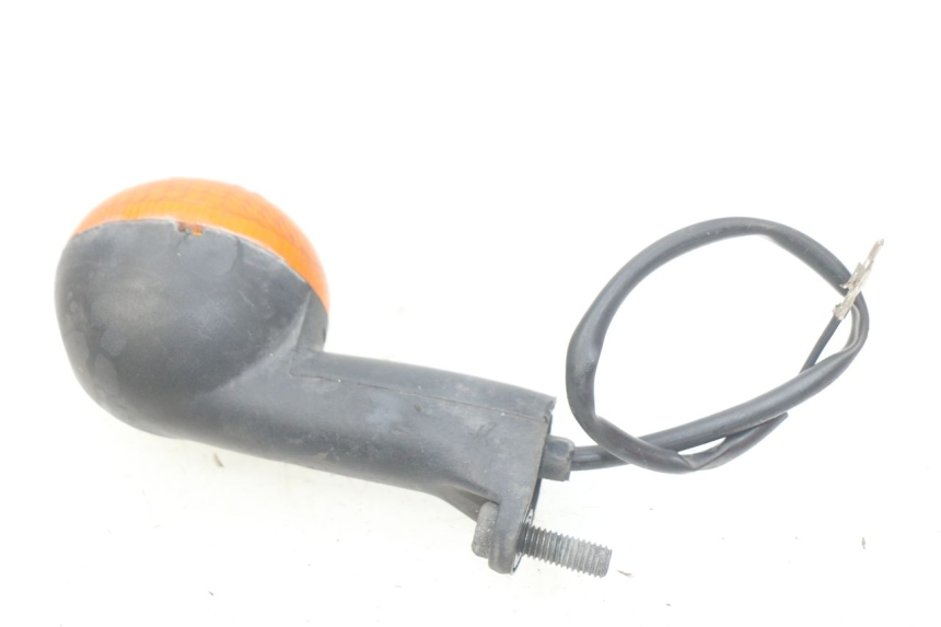 photo de CLIGNOTANTE POSTERIORE SINISTRA PEUGEOT LUDIX 50 (2008 - 2017) - Zoom sullo stato d'uso