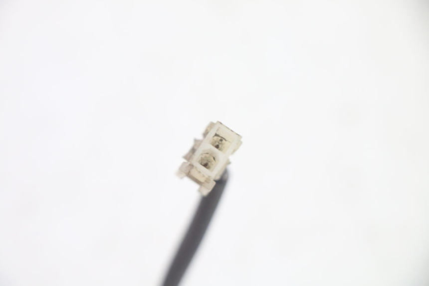 photo de CLIGNOTANTE POSTERIORE SINISTRA PEUGEOT LUDIX 50 (2005 - 2007) - Primo piano tecnico