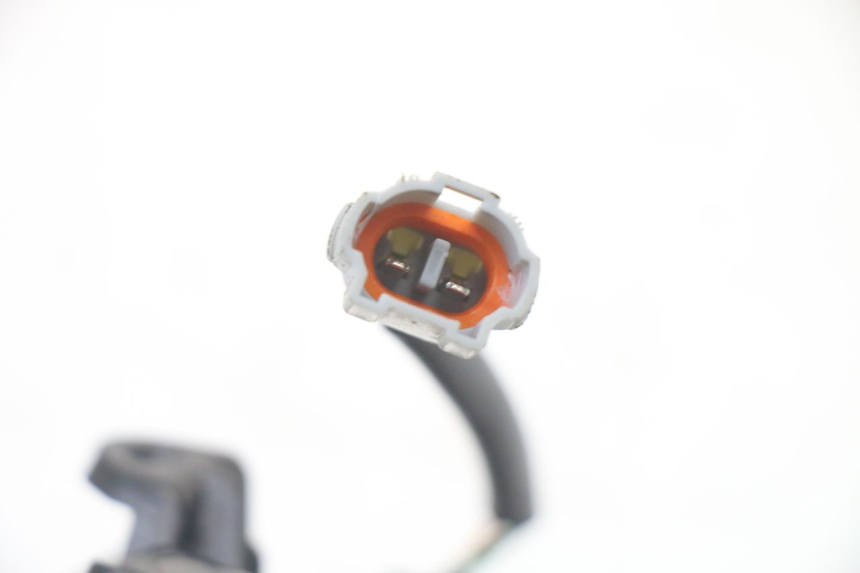 photo de FRECCE SINISTRO POSTERIORE PEUGEOT TWEET 4T 50 (2023 - 2025) - Primo piano tecnico