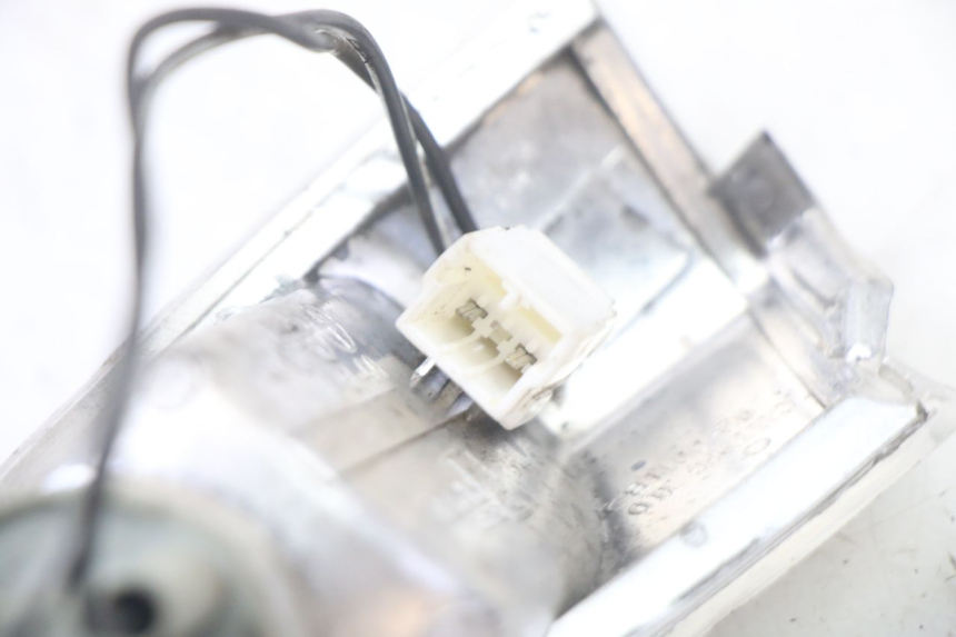 photo de CLIGNOTANTE POSTERIORE SINISTRA PIAGGIO FLY 2T 50 (2004 - 2017) - Vista d'insieme del prodotto