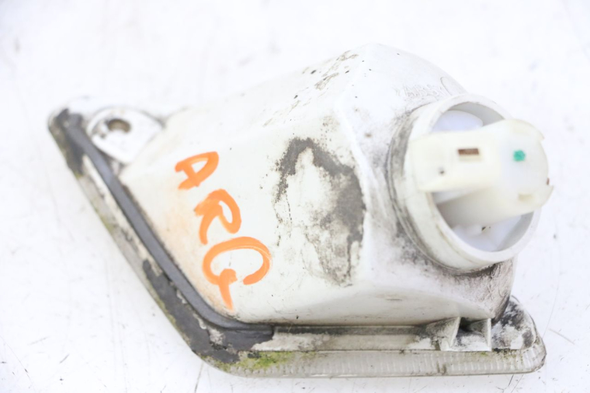 photo de FRECCE SINISTRO POSTERIORE PIAGGIO VESPA GRANTURISMO 200 (2004 - 2005) - Dettagli dei punti di fissaggio