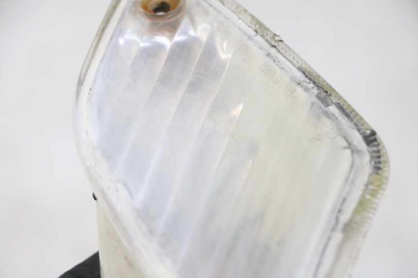 photo de FRECCE SINISTRO POSTERIORE PIAGGIO VESPA GRANTURISMO 200 (2004 - 2005) - Stato della superficie e materiale