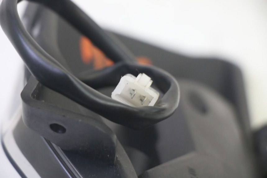 photo de FRECCE SINISTRO POSTERIORE EFUN PUSA 1 - Dettagli dei punti di fissaggio