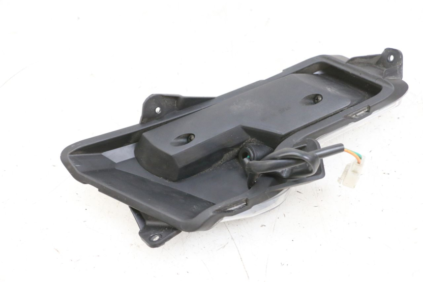 photo de FRECCE SINISTRO POSTERIORE EFUN PUSA 1 - Primo piano tecnico