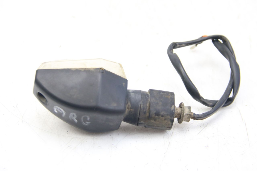 photo de CLIGNOTANTE POSTERIORE SINISTRA SYM WOLF SB 125 (2011 - 2018) - Zoom sullo stato d'uso