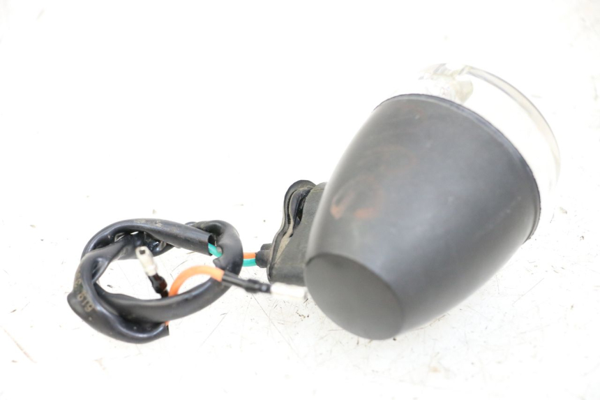 photo de CLIGNOTANTE POSTERIORE SINISTRA SYM X-PRO 4T 50 (2014 - 2021) - Altra angolazione