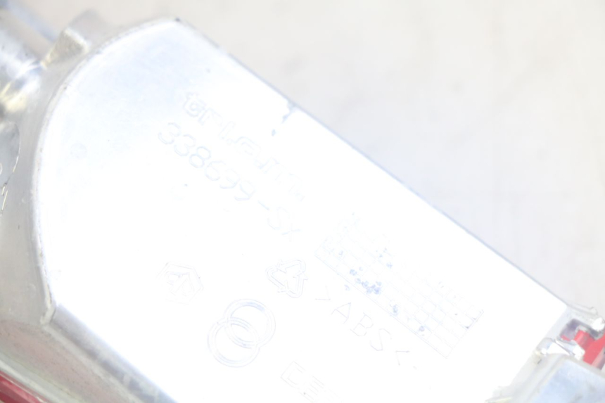 photo de FANALE POSTERIORE SINISTRO PIAGGIO X8 125 (2004 - 2007) - Dettaglio del componente