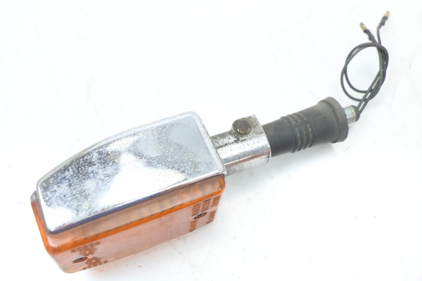 photo de FRECCE SINISTRO POSTERIORE YAMAHA XJ F 900 (1983 - 1994) - Altra angolazione