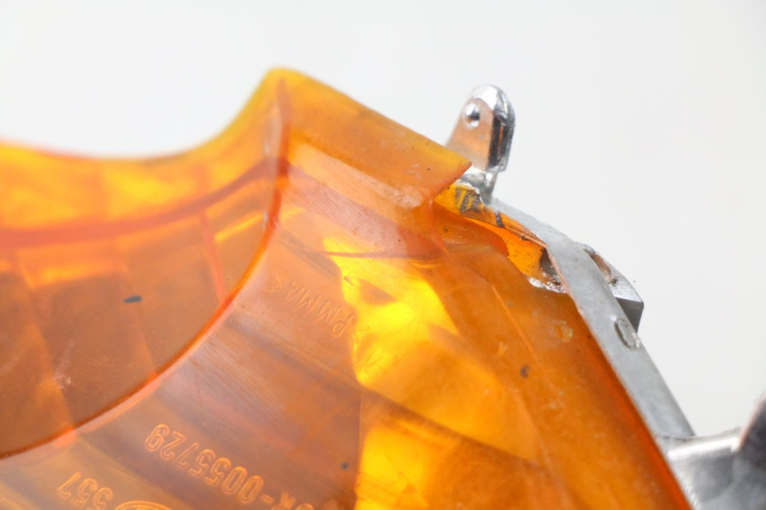 photo de FANALE POSTERIORE SINISTRO HONDA XLV VARADERO 125 (2000 - 2006) - Zoom sullo stato d'uso