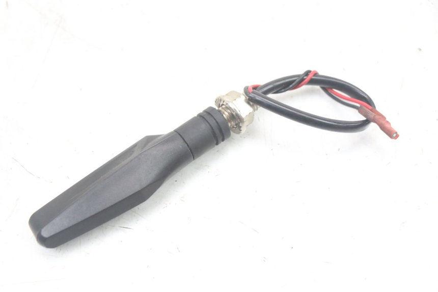 photo de FRECCE POSTERIORE SUZUKI GS F 500 (2004 - 2007) - Altra vista dell'articolo