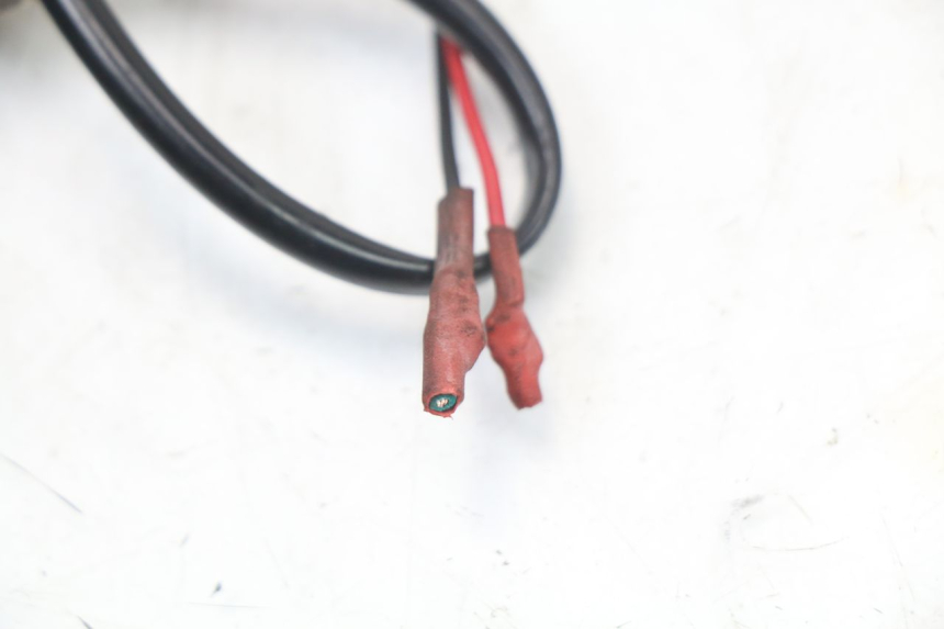 photo de FRECCE POSTERIORE SUZUKI GS F 500 (2004 - 2007) - Caratteristiche distintive