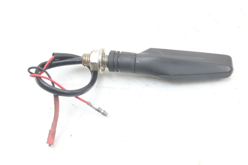 photo de FRECCE POSTERIORE SUZUKI GS F 500 (2004 - 2007) - Stato della superficie e materiale