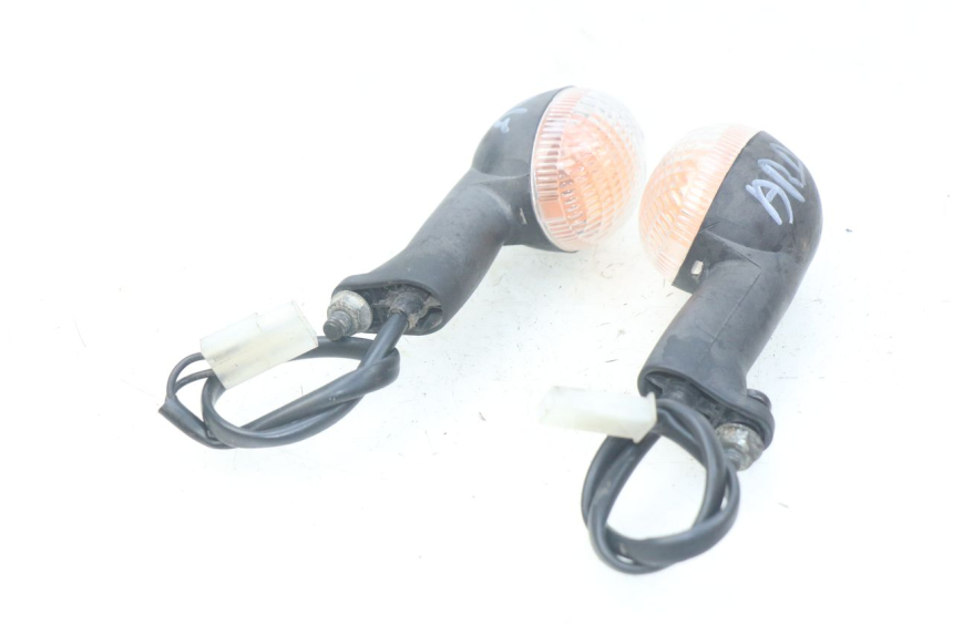 photo de FANALE POSTERIORE PEUGEOT LUDIX BLASTER 50 (2006 - 2014) - Zoom sullo stato d'uso