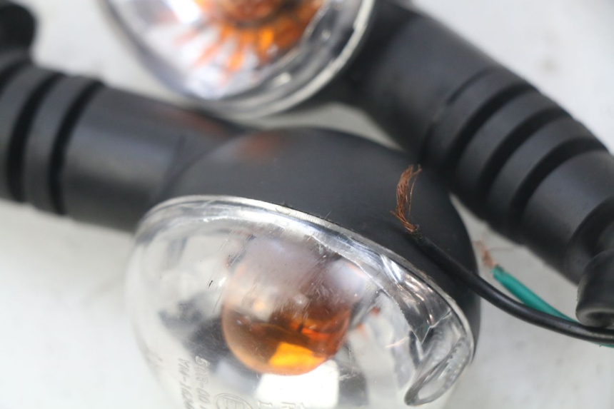 photo de FANALE POSTERIORE PEUGEOT LUDIX 50 (2008 - 2017) - Zoom sullo stato d'uso