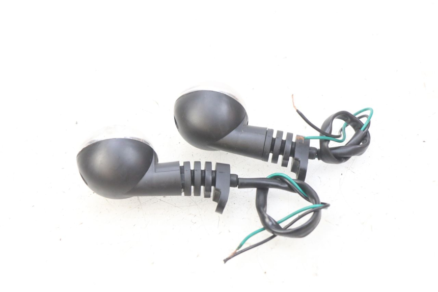 photo de FANALE POSTERIORE PEUGEOT LUDIX 50 (2008 - 2017) - Altra angolazione