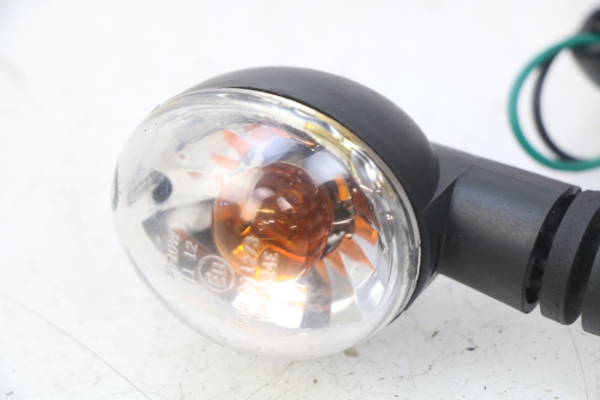 photo de FANALE POSTERIORE PEUGEOT LUDIX 50 (2008 - 2017) - Dettagli dei punti di fissaggio