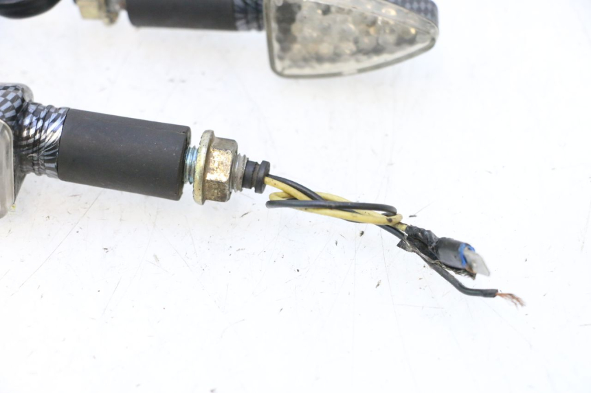 photo de FANALE POSTERIORE PEUGEOT LUDIX SNAKE 2T 50 (2004 - 2014) - Ricambio usato controllato