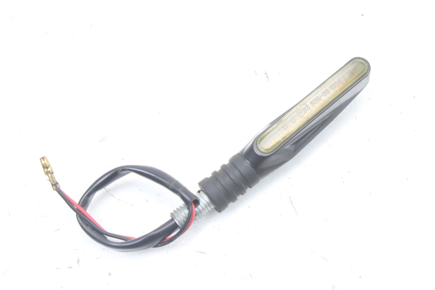 photo de FRECCE POSTERIORE MBK X-LIMIT XLIMIT 50 (2007 - 2012) - Primo piano tecnico