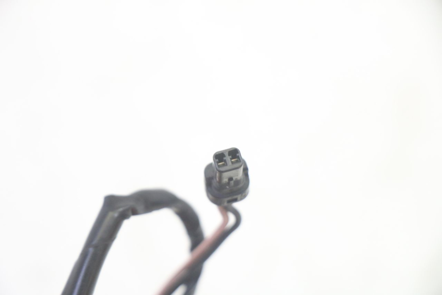 photo de FRECCE POSTERIORE PIAGGIO MP3 RL 250 (2006 - 2010) - Stato della superficie e materiale