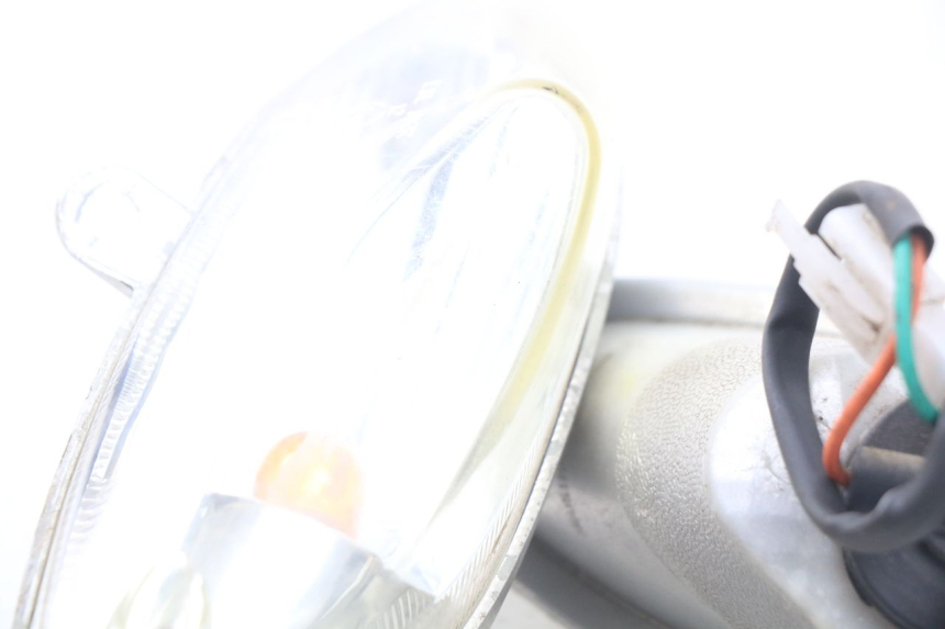 photo de FANALE POSTERIORE DAELIM S4 50 (2010 - 2015) - Zoom sullo stato d'uso