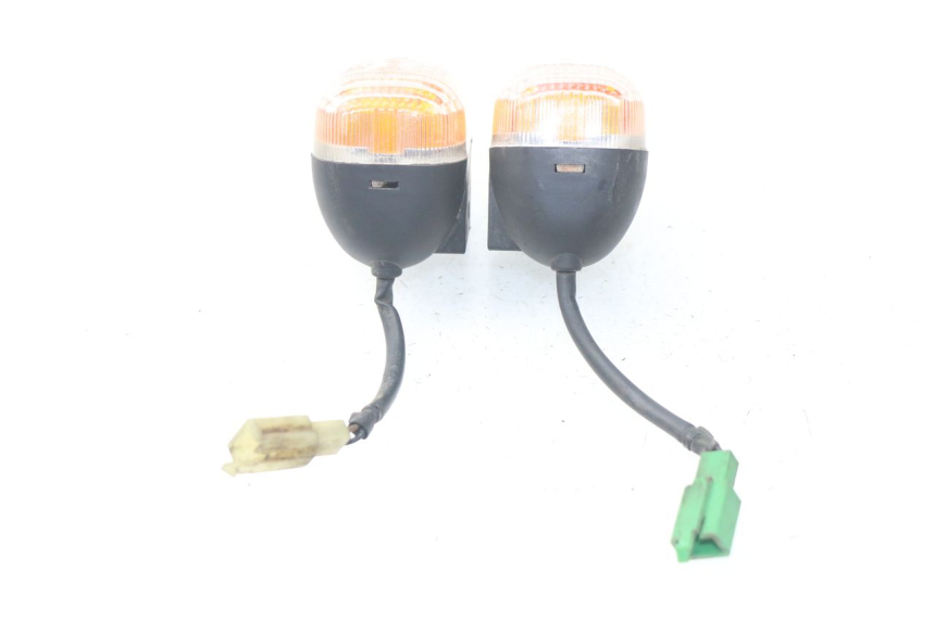 photo de FRECCE POSTERIORE MBK STUNT NAKED 50 (2004 - 2018) - Primo piano tecnico