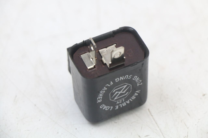 photo de FRECCE POSTERIORE SUZUKI GS F 500 (2004 - 2007) - Altra angolazione