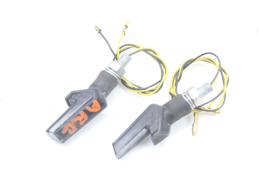 photo de FRECCE POSTERIORE YAMAHA FZS FAZER 600 (2001 - 2003) - Altra angolazione