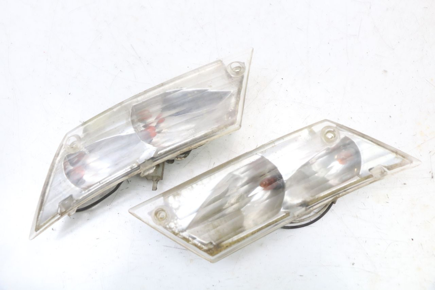 photo de FANALE POSTERIORE PIAGGIO ZIP 2T 50 (2009 - 2019) - Dettaglio del componente