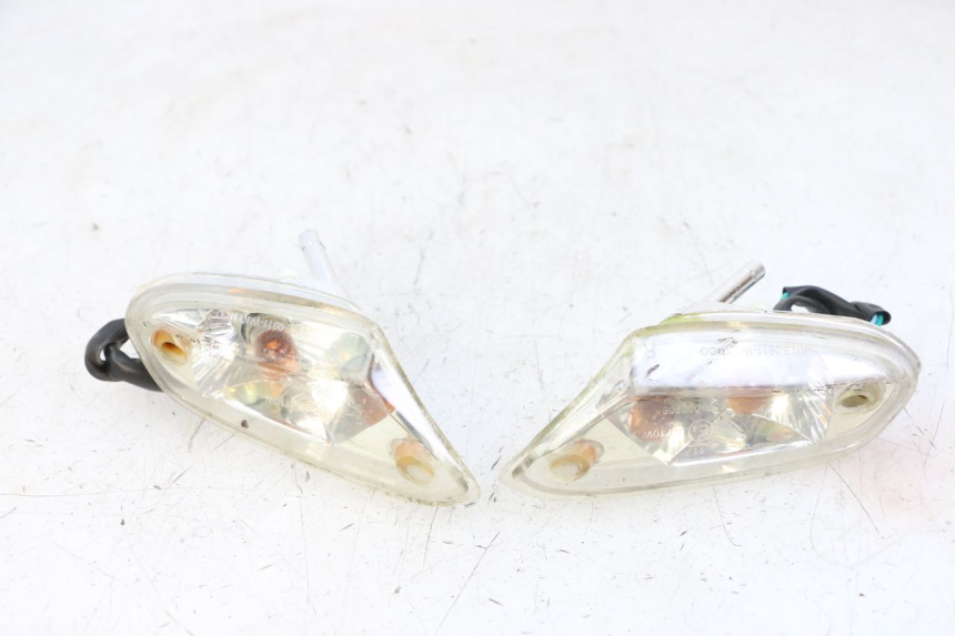 photo de FANALE ANTERIORE KYMCO AGILITY 4T 50 (2018 - 2022) - Altra vista dell'articolo