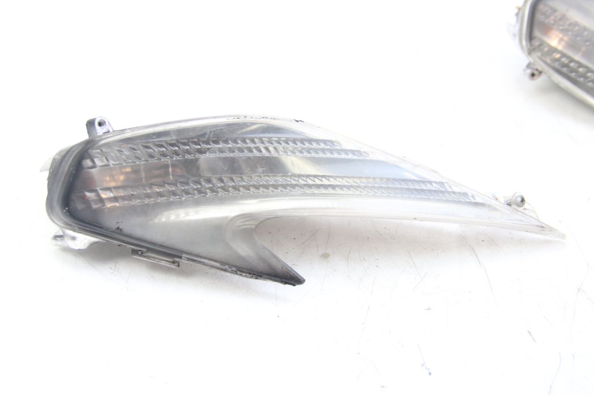 photo de FANALE ANTERIORE APRILIA ATLANTIC 125 (2003 - 2009) - Altra angolazione