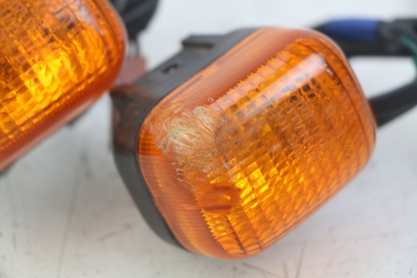 photo de CLIGNOTANTE ANTERIORE YAMAHA BW'S BWS 125 (2010 - 2013) - Primo piano tecnico