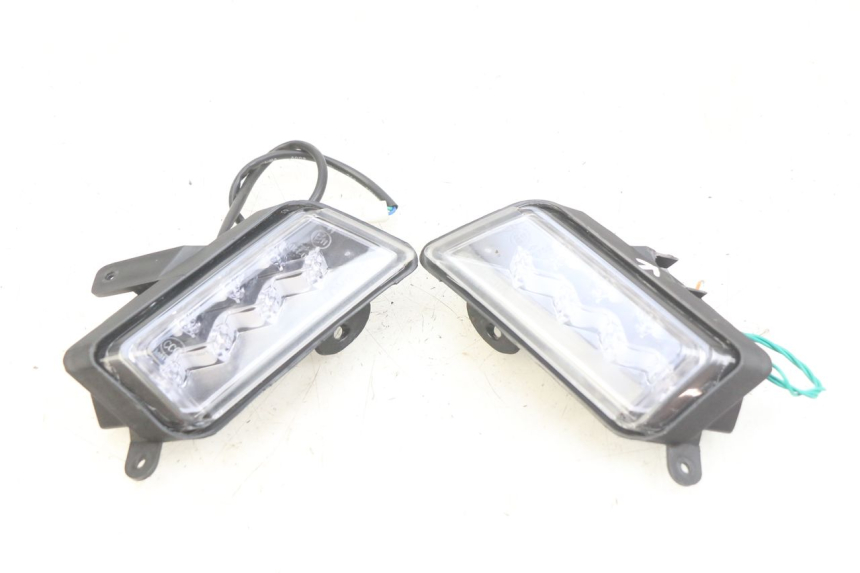 photo de CLIGNOTANTE ANTERIORE ORCAL CAVARO 4T 50 (2019 - 2023) - Vista principale