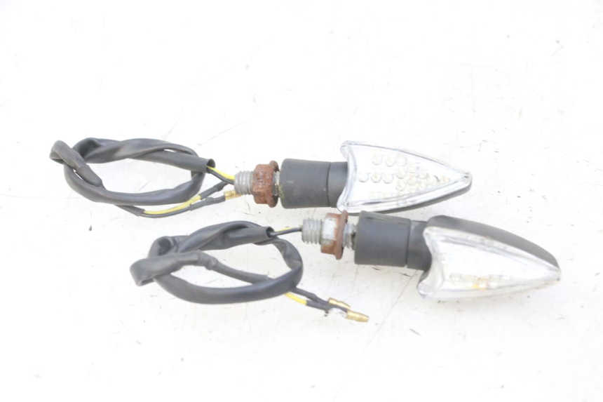 photo de FRECCE ANTERIORE HONDA CBF 500 (2004 - 2007) - Vista d'insieme del prodotto