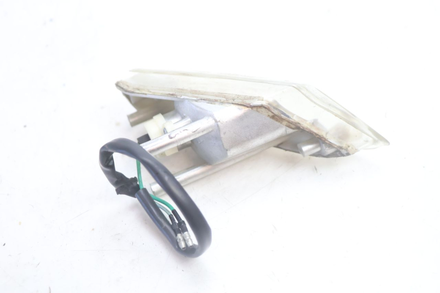 photo de CLIGNOTANTE ANTERIORE DESTRA KYMCO AGILITY 4T 50 (2005 - 2018) - Altra angolazione