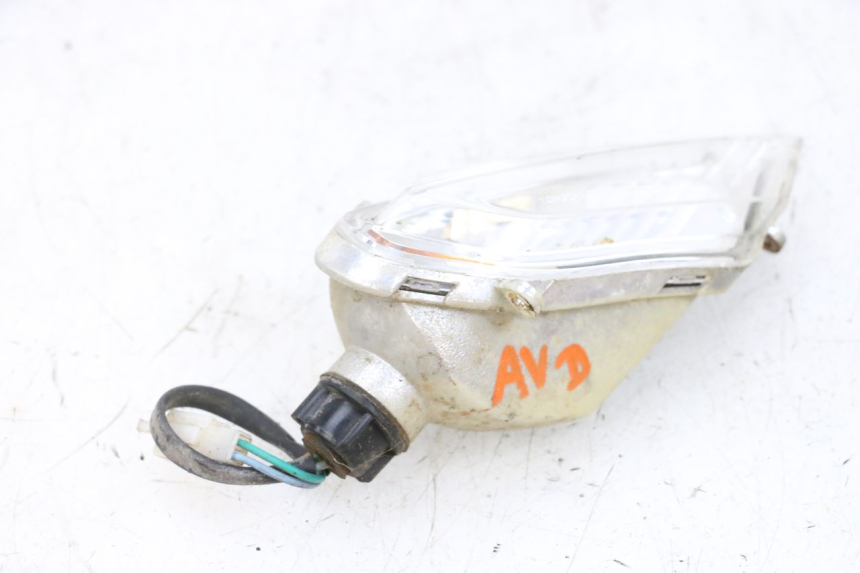 photo de FRECCE DESTRA ANTERIORE KYMCO AGILITY CITY 4T 50 (2008 - 2016) - Stato della superficie e materiale