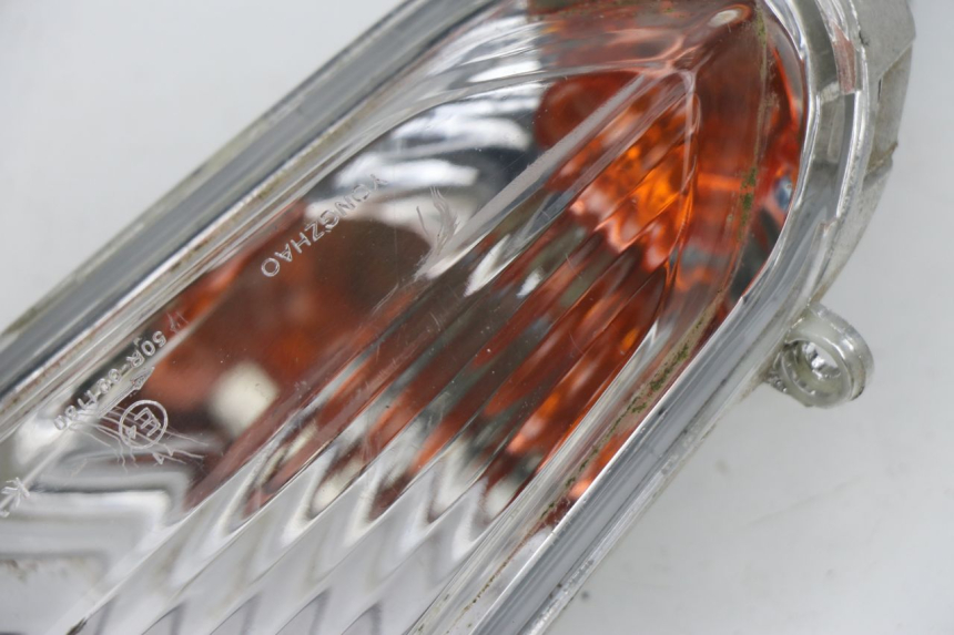 photo de FRECCE DESTRA ANTERIORE KYMCO AGILITY CITY 50 (2008 - 2016) - Zoom sullo stato d'uso