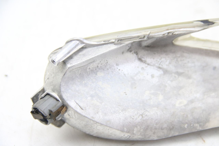 photo de CLIGNOTANTE ANTERIORE DESTRA APRILIA ATLANTIC 500 (2002 - 2003) - Marcature e riferimenti originali