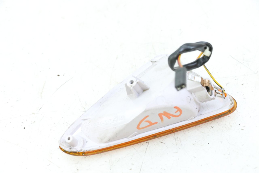 photo de FRECCE DESTRA ANTERIORE BMW C1 125 (2000 - 2003) - Primo piano tecnico