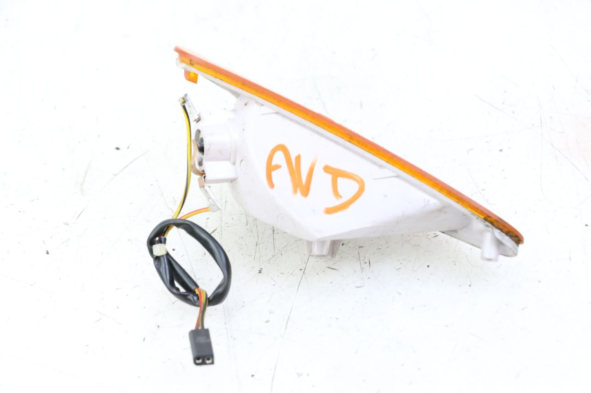 photo de FRECCE DESTRA ANTERIORE BMW C1 125 (2000 - 2003) - Vista d'insieme del prodotto