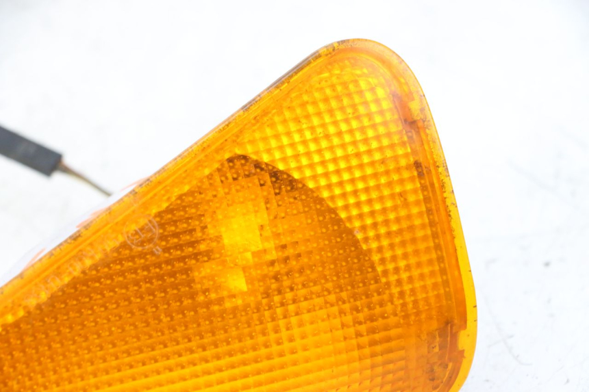 photo de FRECCE DESTRA ANTERIORE BMW C1 125 (2000 - 2003) - Stato della superficie e materiale