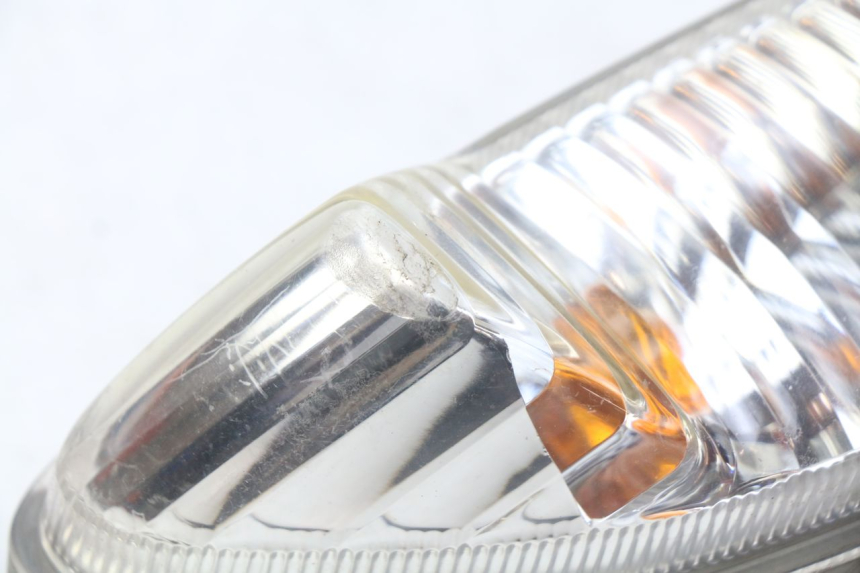 photo de FANALE ANTERIORE DESTRO SUZUKI BURGMAN 125 (2007 - 2014) - Caratteristiche distintive